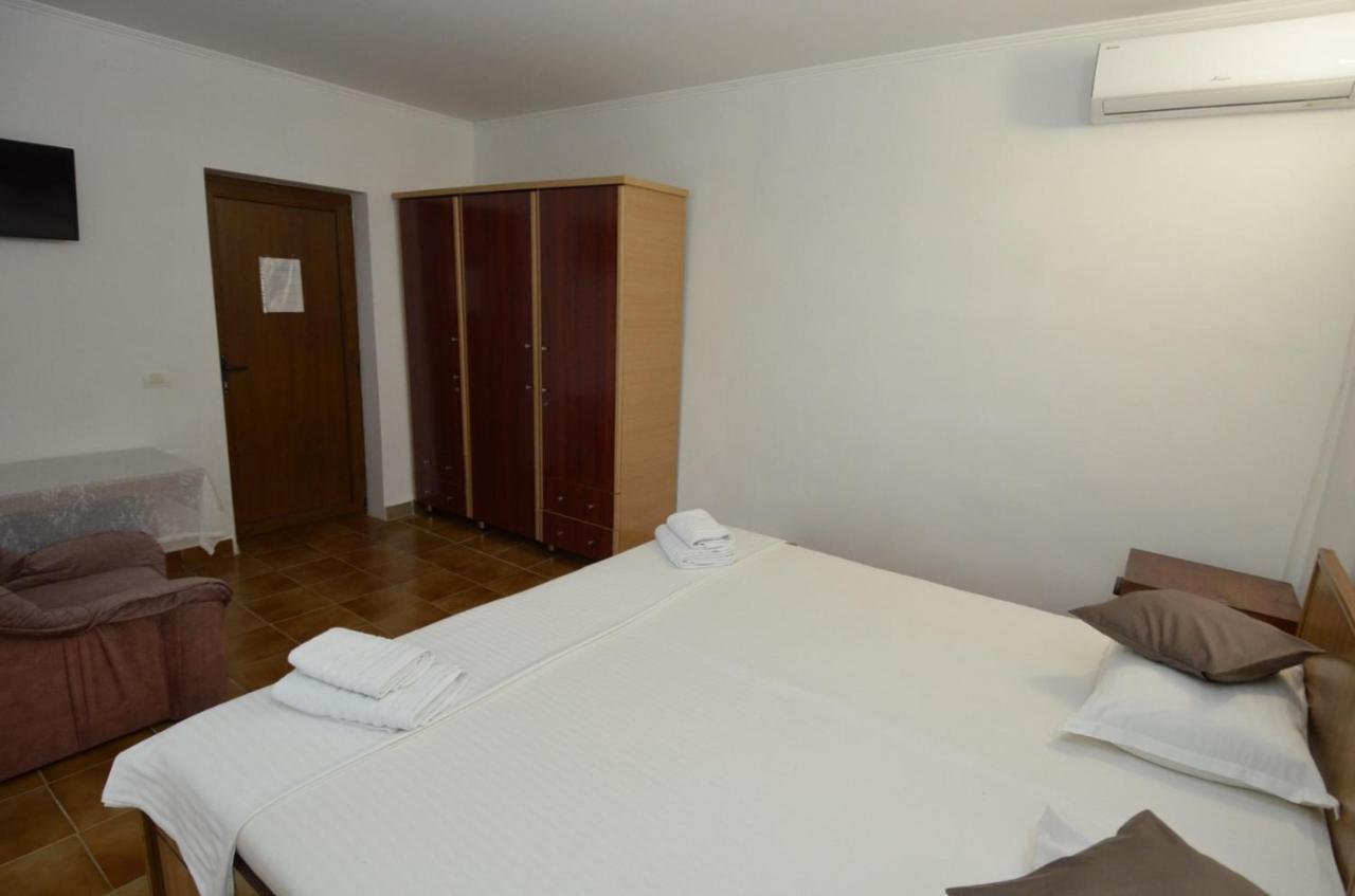 Vila Calypso Apartment Costineşti Exterior foto